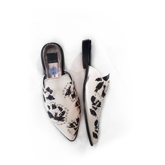 White Dress Shoes - Picture 4 of 4